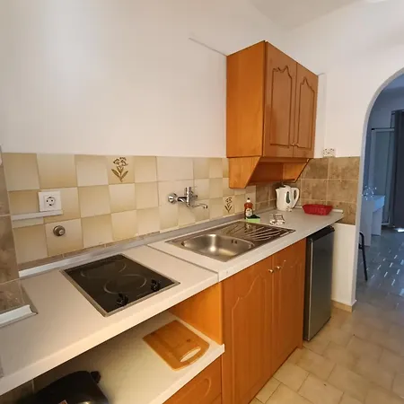 River Apartament *
